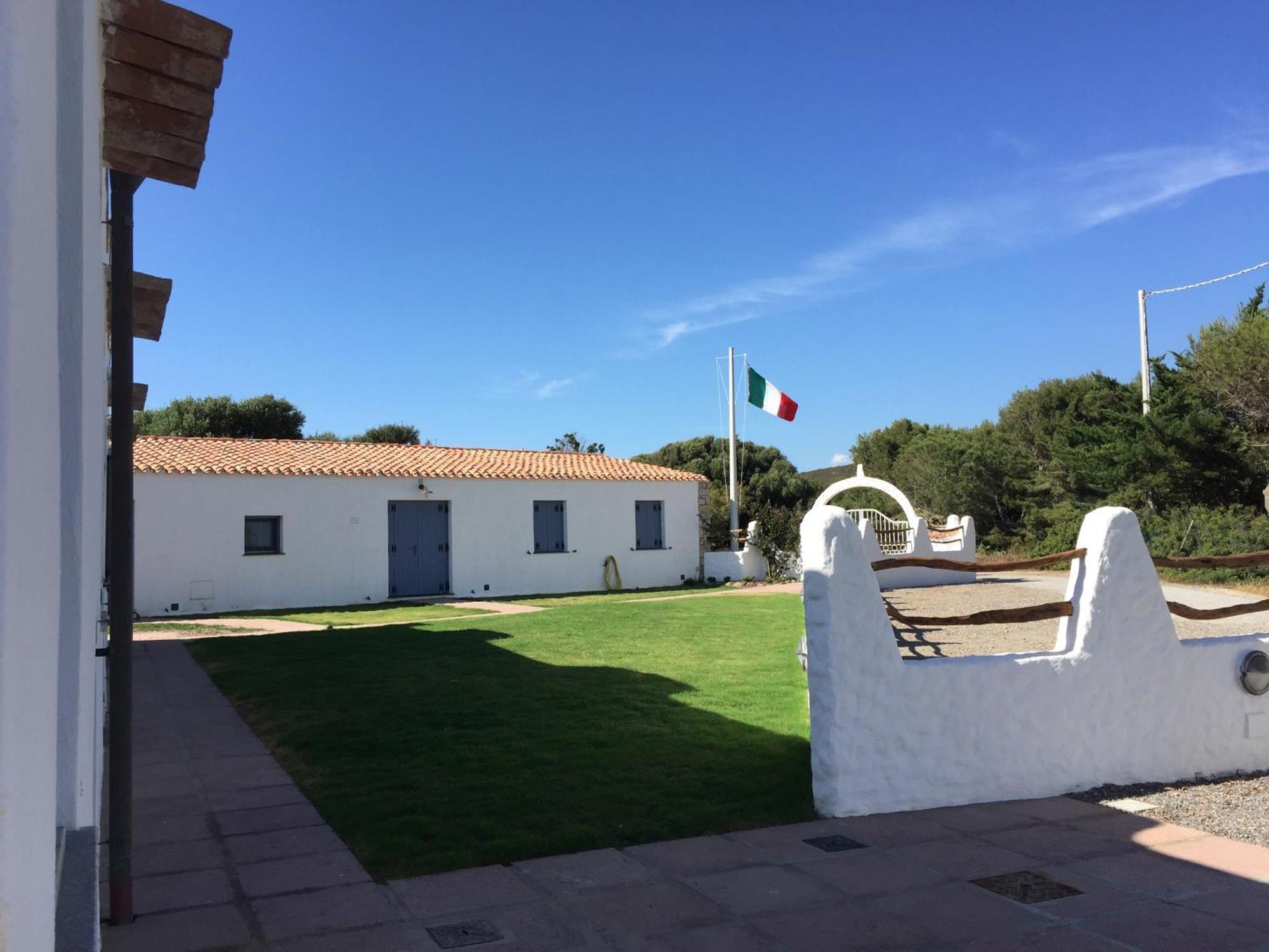 Residence Isola Dei Mori Sant'Antìoco Eksteriør billede
