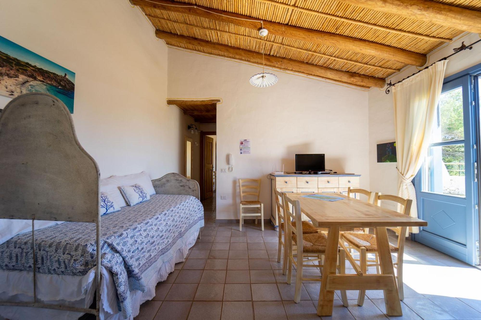 Residence Isola Dei Mori Sant'Antìoco Eksteriør billede