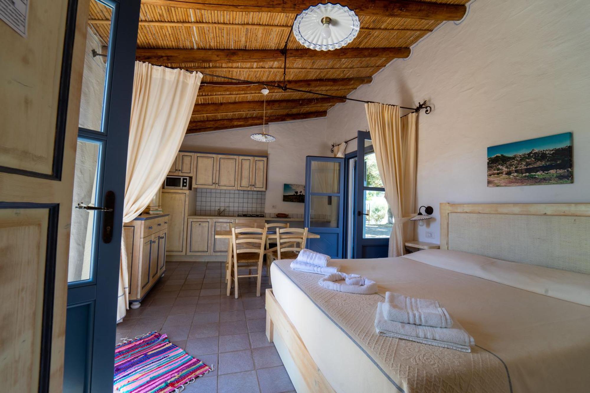 Residence Isola Dei Mori Sant'Antìoco Eksteriør billede
