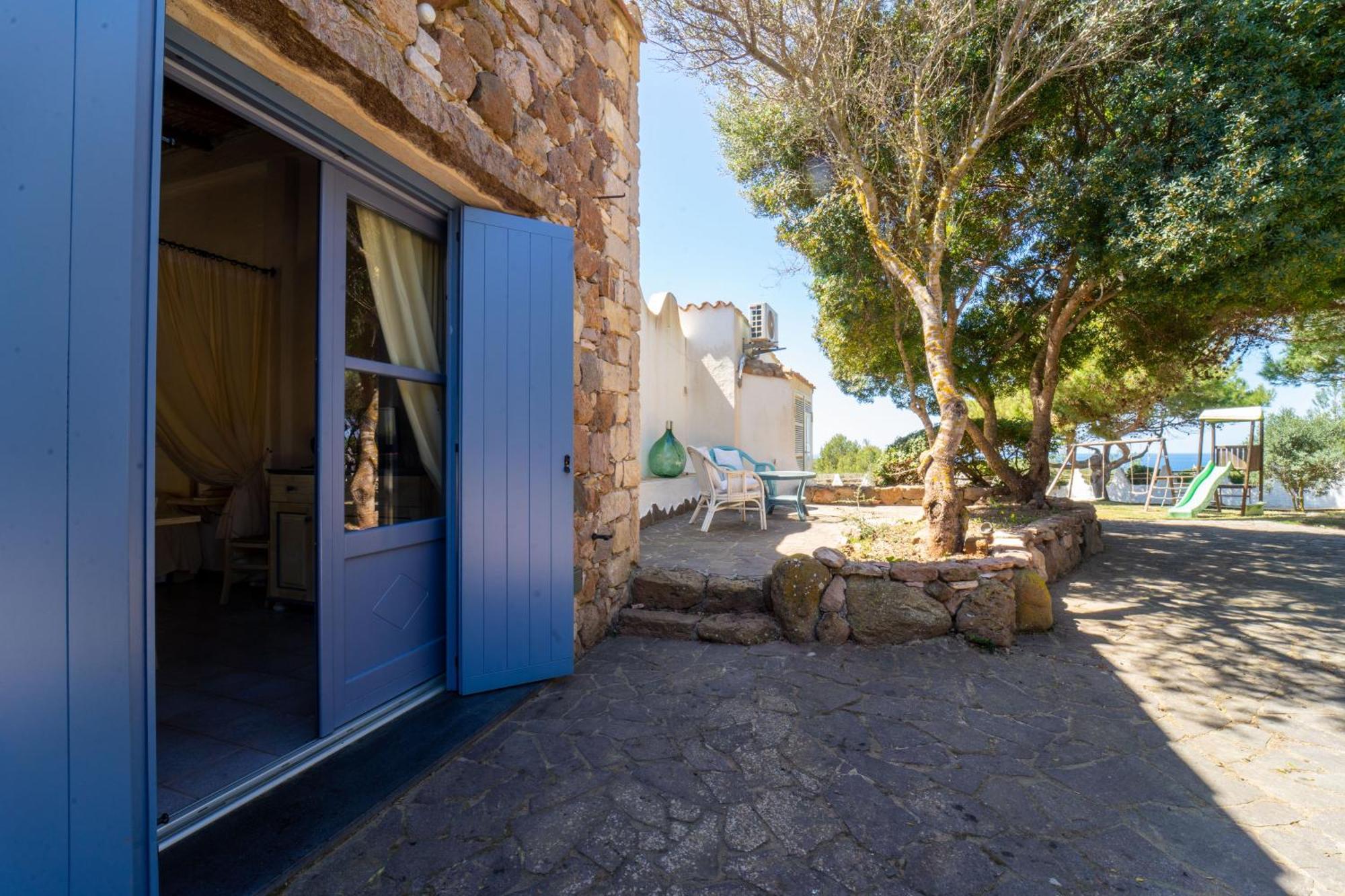 Residence Isola Dei Mori Sant'Antìoco Eksteriør billede